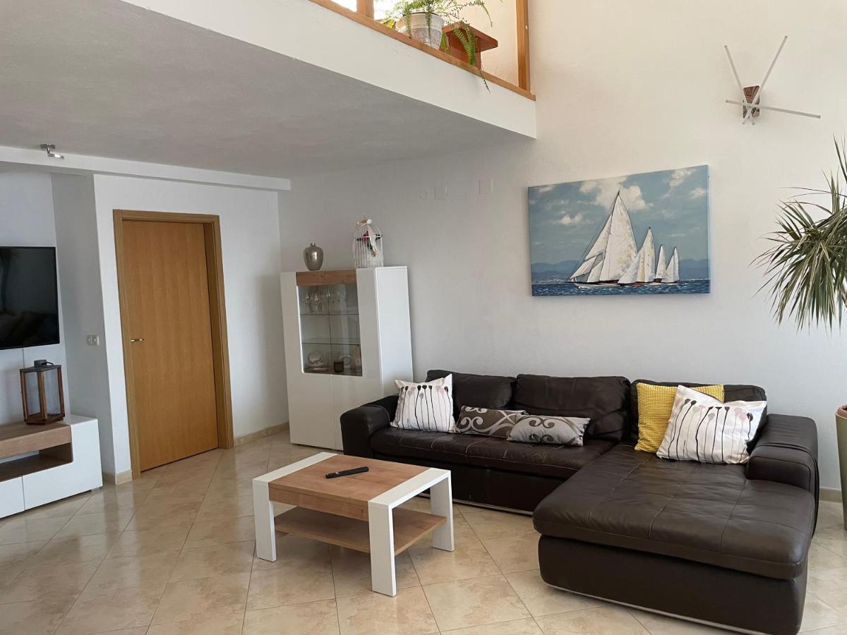 Luce Apartment Kali Bagian luar foto