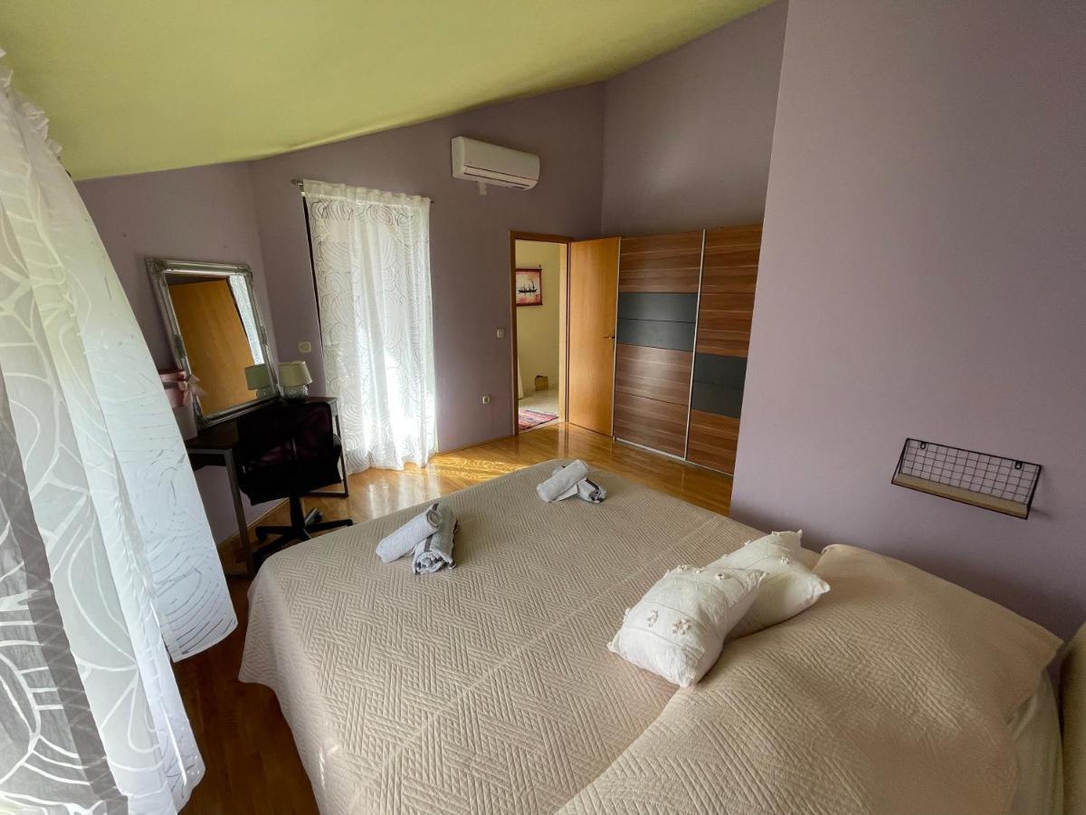 Luce Apartment Kali Bagian luar foto